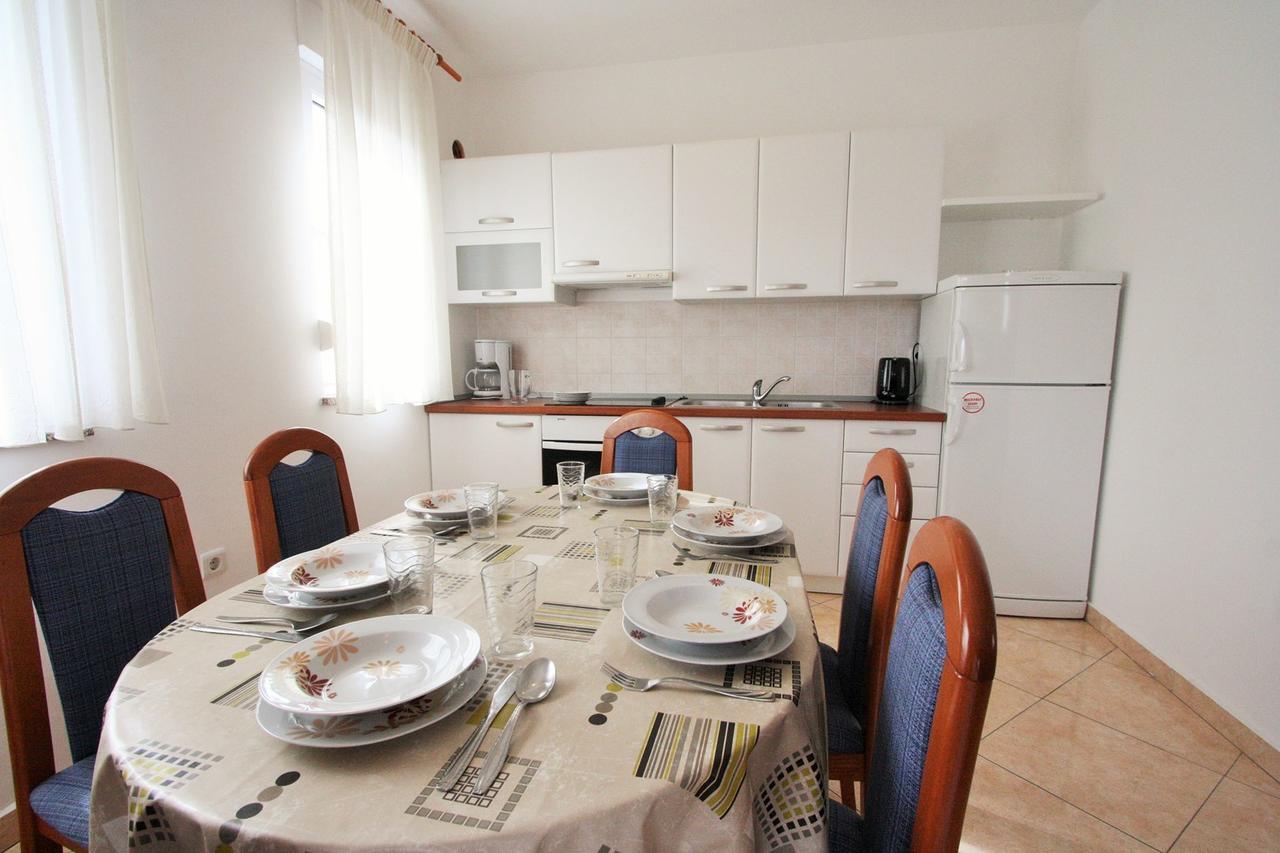 Apartment Bilic With Balcony Porec Exterior photo